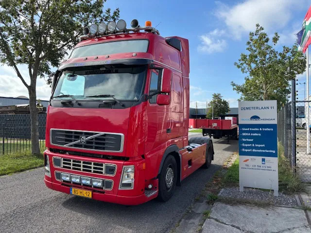Volvo FH 12 480 Globe XL Euro 5 7B chassis tyres new - Тягач: фото 3 Volvo FH 12 480 Globe XL Euro 5 7B chassis tyres new - Тягач: фото 3