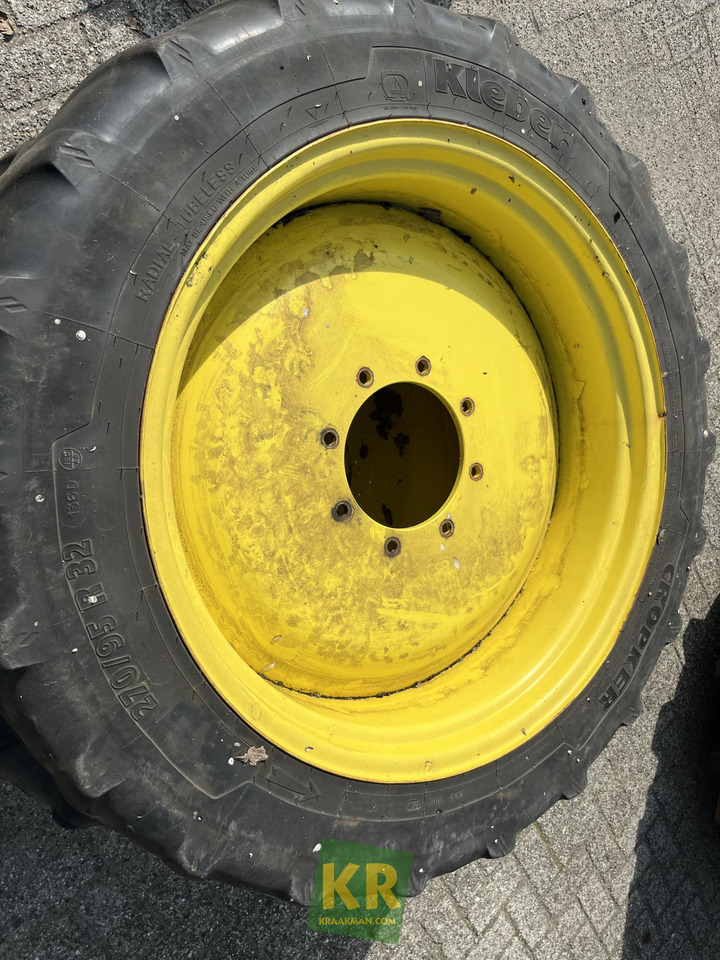270/95R32 Cropker Kleber - Колесо для Сельскохозяйственной техники: фото 1 270/95R32 Cropker Kleber - Колесо для Сельскохозяйственной техники: фото 1