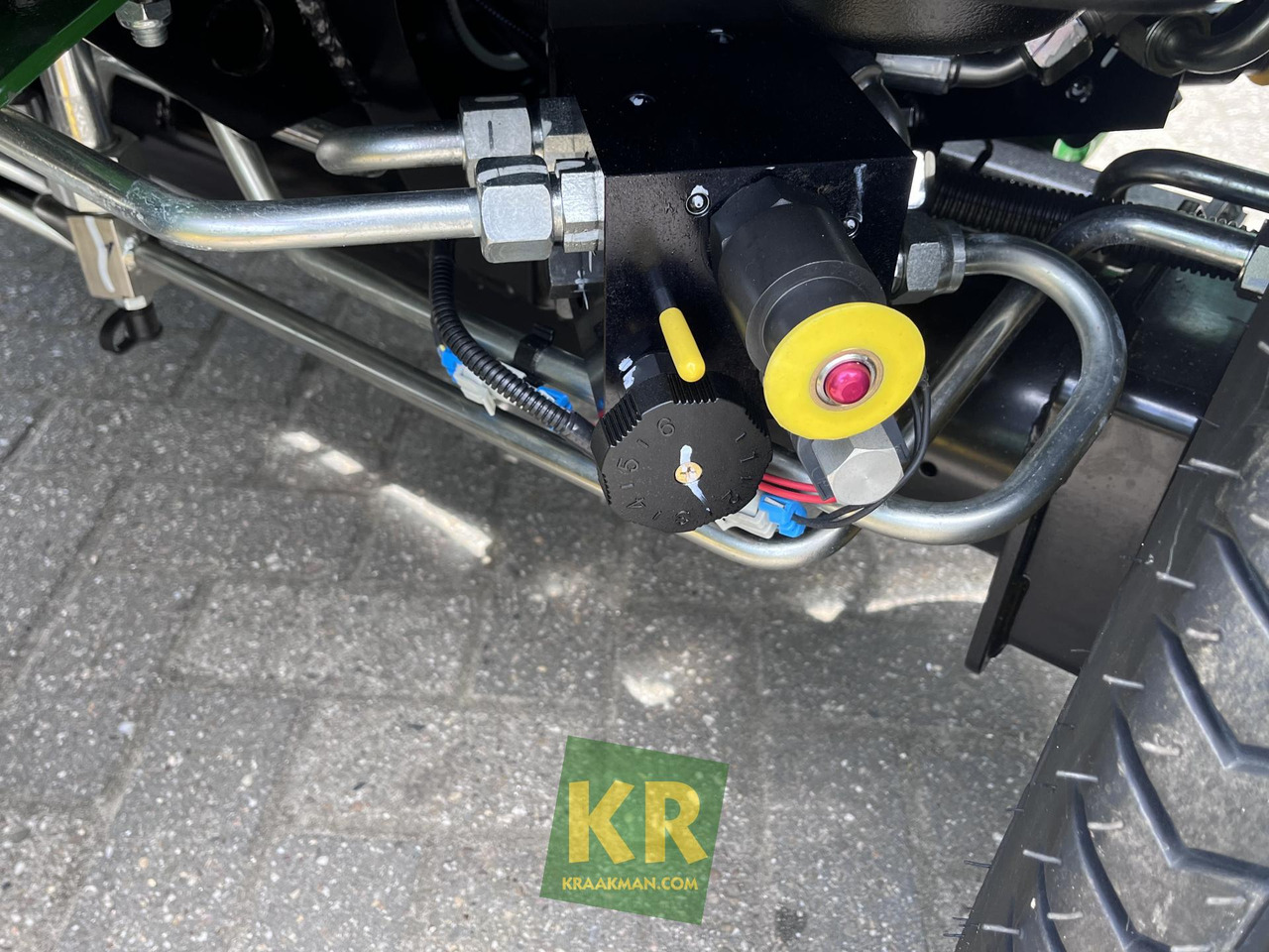 John Deere 8700A  - Газонокосилка: фото 5 John Deere 8700A  - Газонокосилка: фото 5