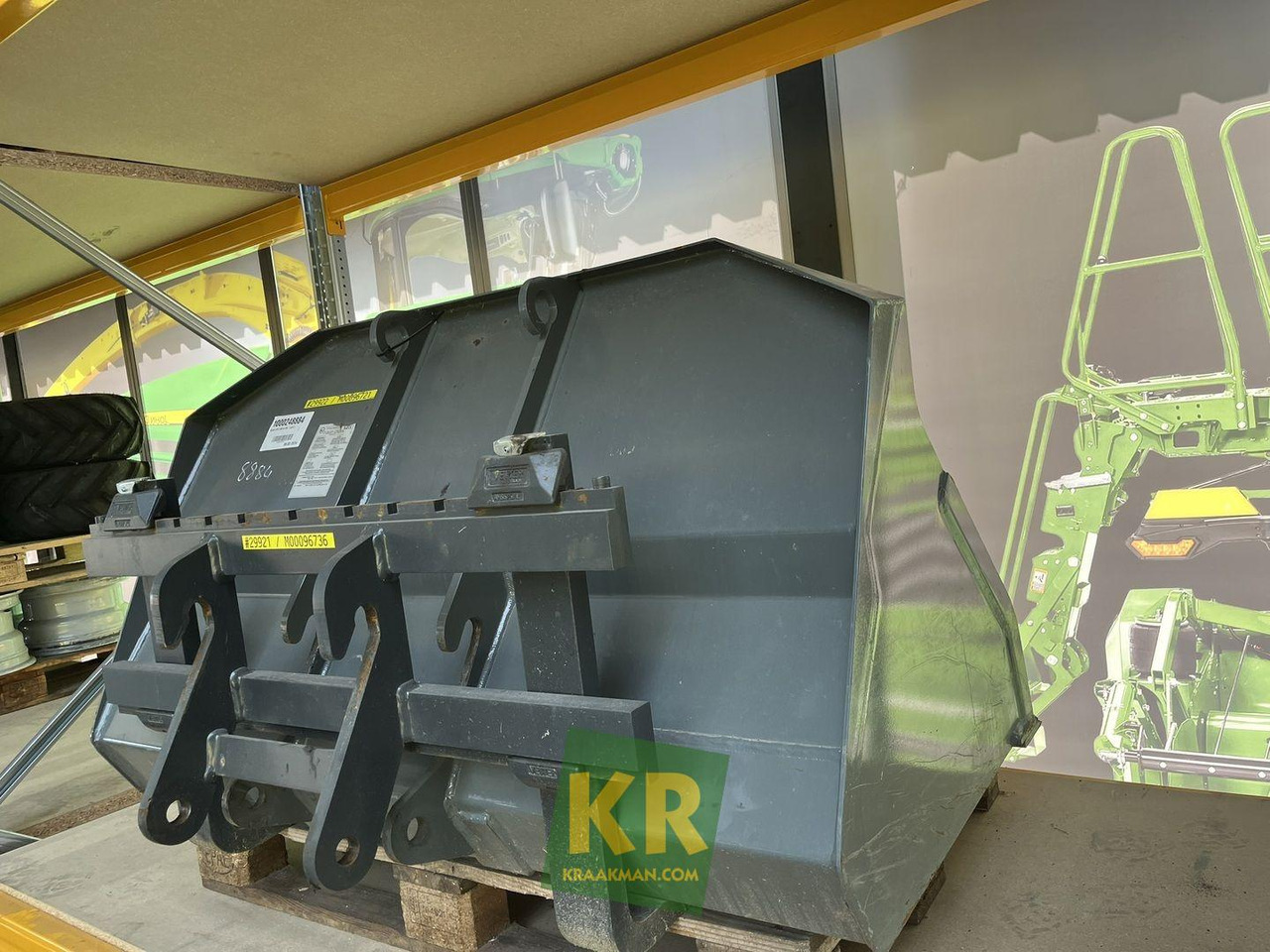 Kramer Voorzetstukken - Ковш для погрузчика: фото 1 Kramer Voorzetstukken - Ковш для погрузчика: фото 1