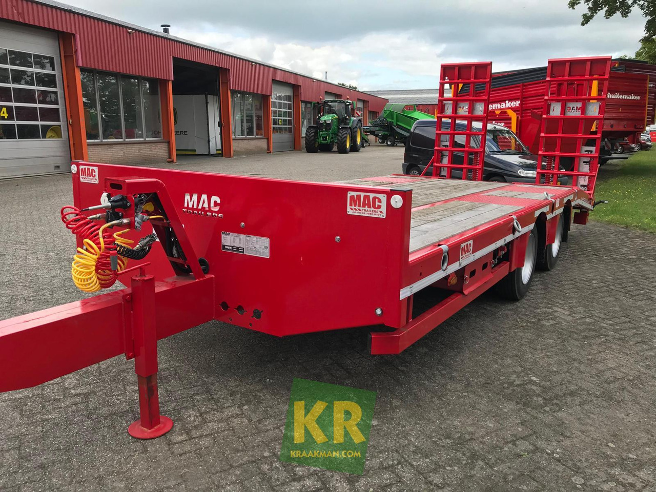 MAC Trailers 16 PREMIUM - Низкорамный прицеп: фото 5 MAC Trailers 16 PREMIUM - Низкорамный прицеп: фото 5
