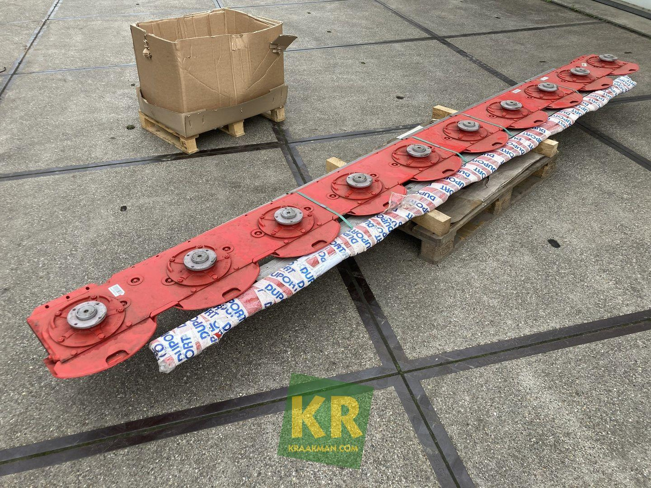 Maaibalk Novacat 442 + S12 Pottinger - Косилка: фото 3 Maaibalk Novacat 442 + S12 Pottinger - Косилка: фото 3