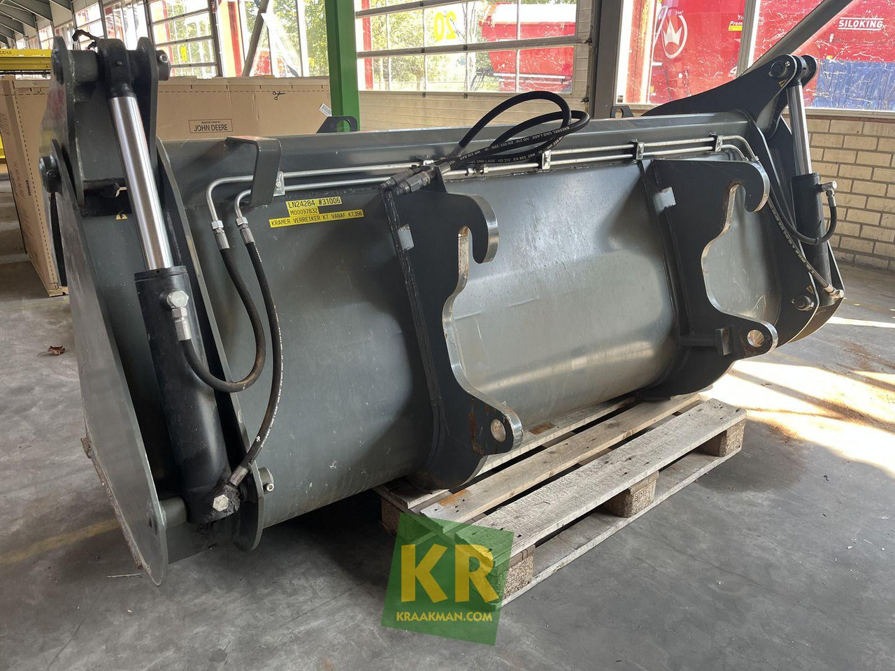 Voorzetstukken Kramer - Ковш для погрузчика: фото 2 Voorzetstukken Kramer - Ковш для погрузчика: фото 2