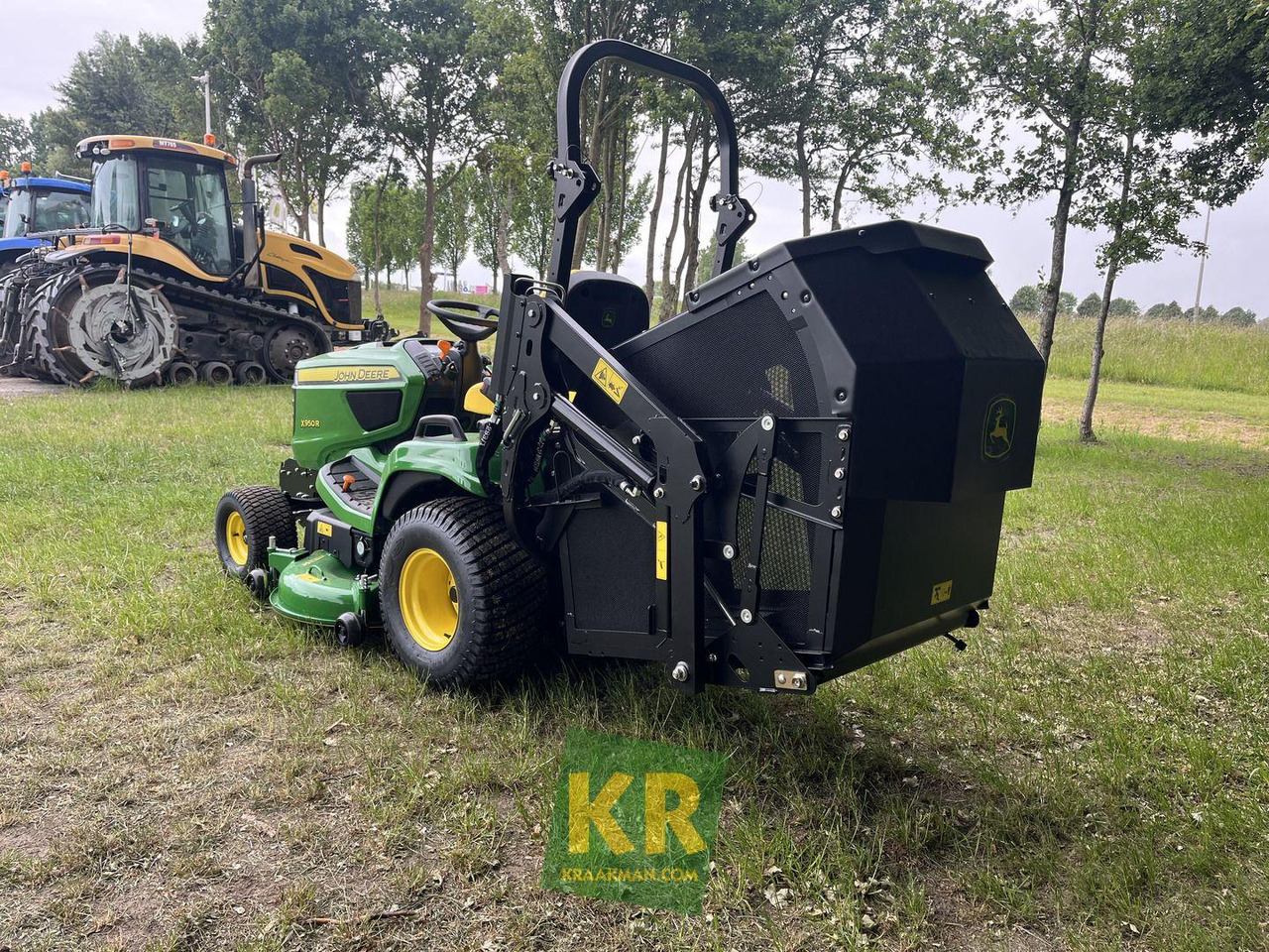 X950R John Deere - Газонокосилка: фото 1 X950R John Deere - Газонокосилка: фото 1