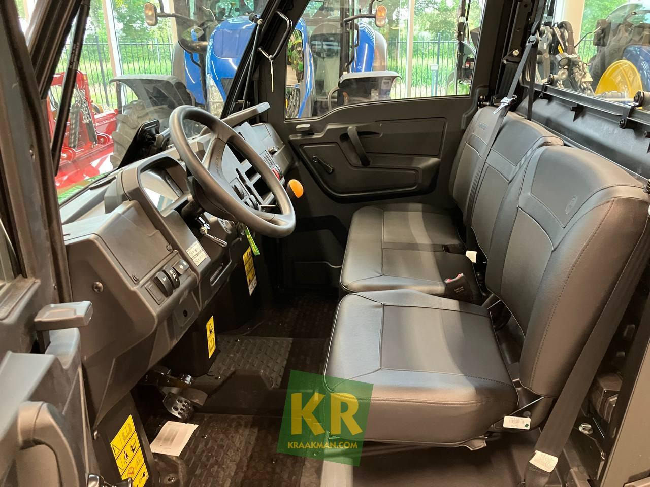 XUV 875M John Deere - Квадроцикл: фото 2 XUV 875M John Deere - Квадроцикл: фото 2