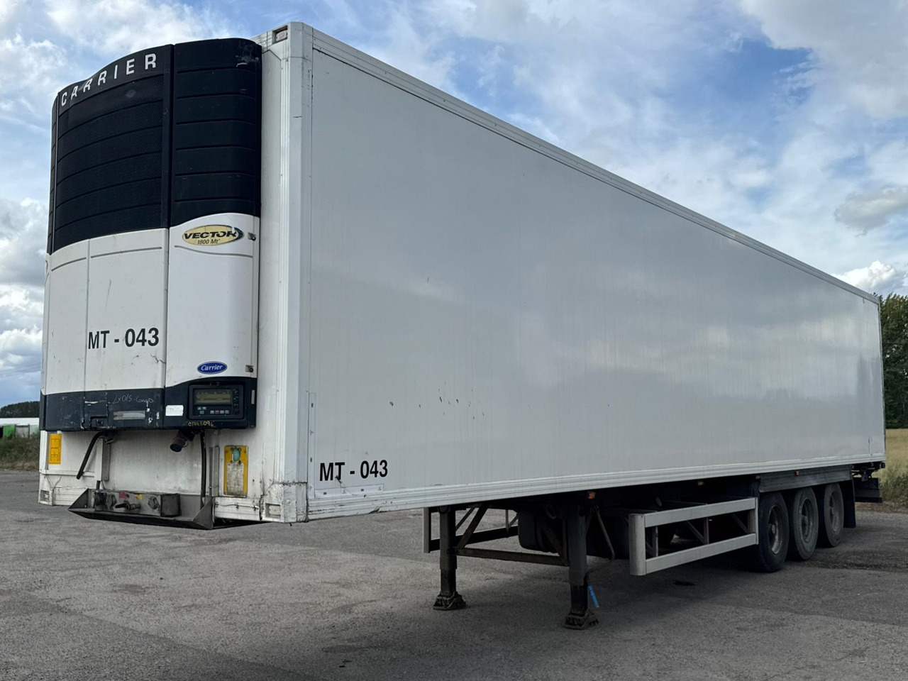 2005 G&A 13.6m Fridge Trailer – MT-043 - Полуприцеп-рефрижератор: фото 4 2005 G&A 13.6m Fridge Trailer – MT-043 - Полуприцеп-рефрижератор: фото 4
