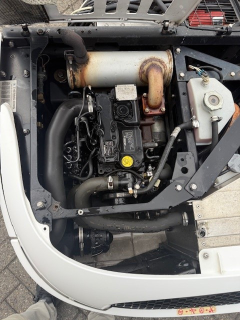 Thermo King T-600 S/N : GLW1153219 - Холодильная установка: фото 4 Thermo King T-600 S/N : GLW1153219 - Холодильная установка: фото 4