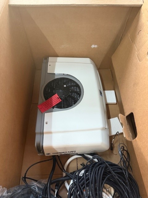 Thermo King V300 Max 30 spec. – NEW -BCN1117738 - Холодильная установка: фото 3 Thermo King V300 Max 30 spec. – NEW -BCN1117738 - Холодильная установка: фото 3