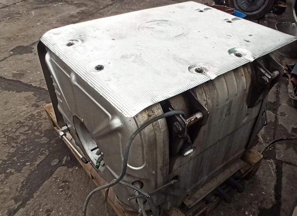 KATALIZATOR TŁUMIK IVECO STRALIS 460 E6 HI-WAY - Катализатор для Грузовиков: фото 2 KATALIZATOR TŁUMIK IVECO STRALIS 460 E6 HI-WAY - Катализатор для Грузовиков: фото 2