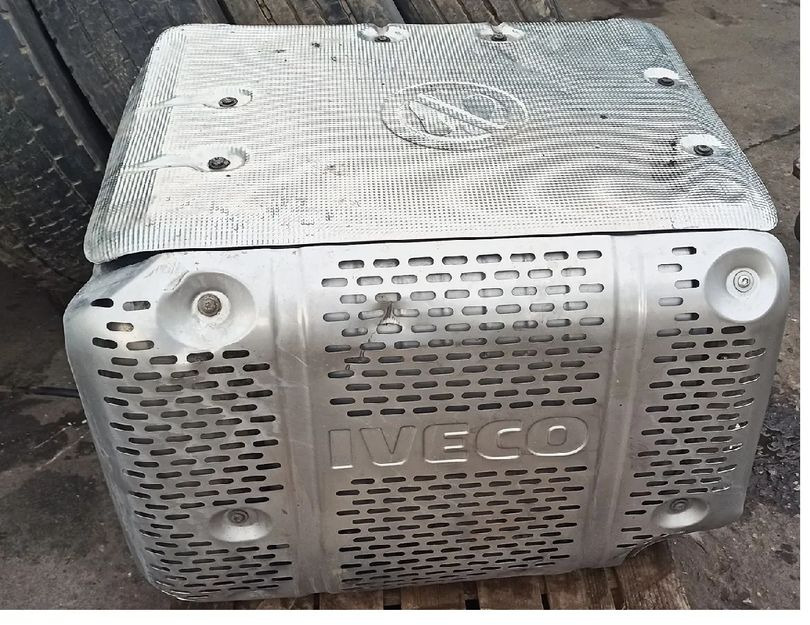 KATALIZATOR TŁUMIK IVECO STRALIS 460 E6 HI-WAY - Катализатор для Грузовиков: фото 1 KATALIZATOR TŁUMIK IVECO STRALIS 460 E6 HI-WAY - Катализатор для Грузовиков: фото 1