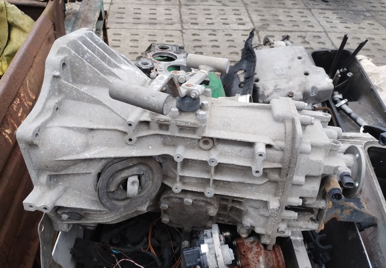 SKRZYNIA BIEGÓW IVECO DAILY 06-11 5S-300 8872447 - Коробка передач для Коммерческих автомобилей: фото 1 SKRZYNIA BIEGÓW IVECO DAILY 06-11 5S-300 8872447 - Коробка передач для Коммерческих автомобилей: фото 1