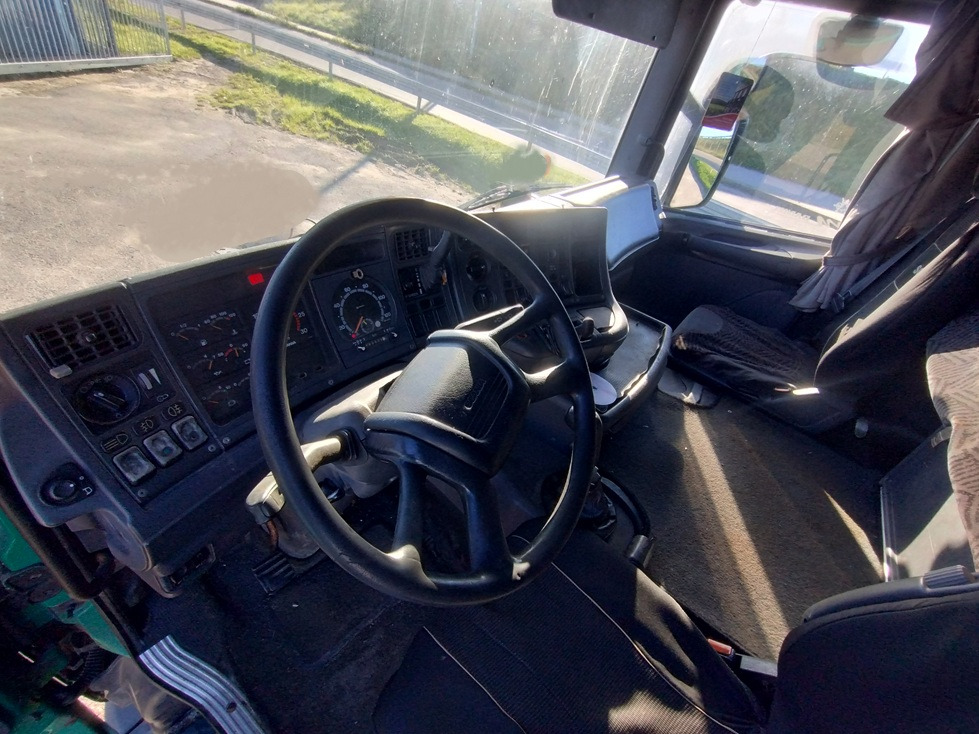 SCANIA 124 420 - Тягач: фото 5 SCANIA 124 420 - Тягач: фото 5