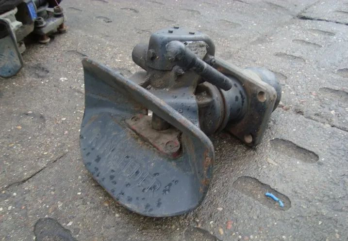 Zaczep Sprzęg RINGFEDER ROCKINGER RÓŻNE - Седло для Грузовиков: фото 4 Zaczep Sprzęg RINGFEDER ROCKINGER RÓŻNE - Седло для Грузовиков: фото 4