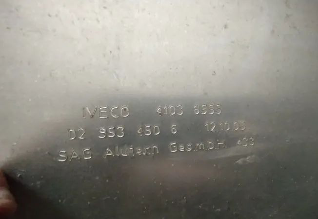 Zbiornik paliwa IVECO 100x70x70 450 LIT - Топливный бак для Грузовиков: фото 4 Zbiornik paliwa IVECO 100x70x70 450 LIT - Топливный бак для Грузовиков: фото 4