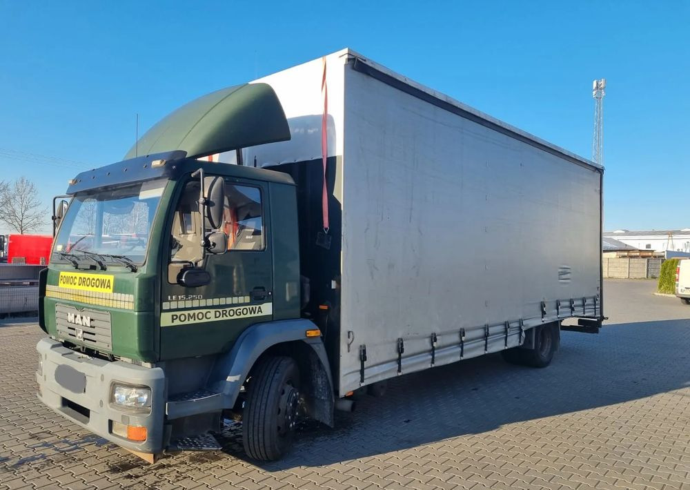 MAN LE 15 220 - Эвакуатор: фото 1 MAN LE 15 220 - Эвакуатор: фото 1