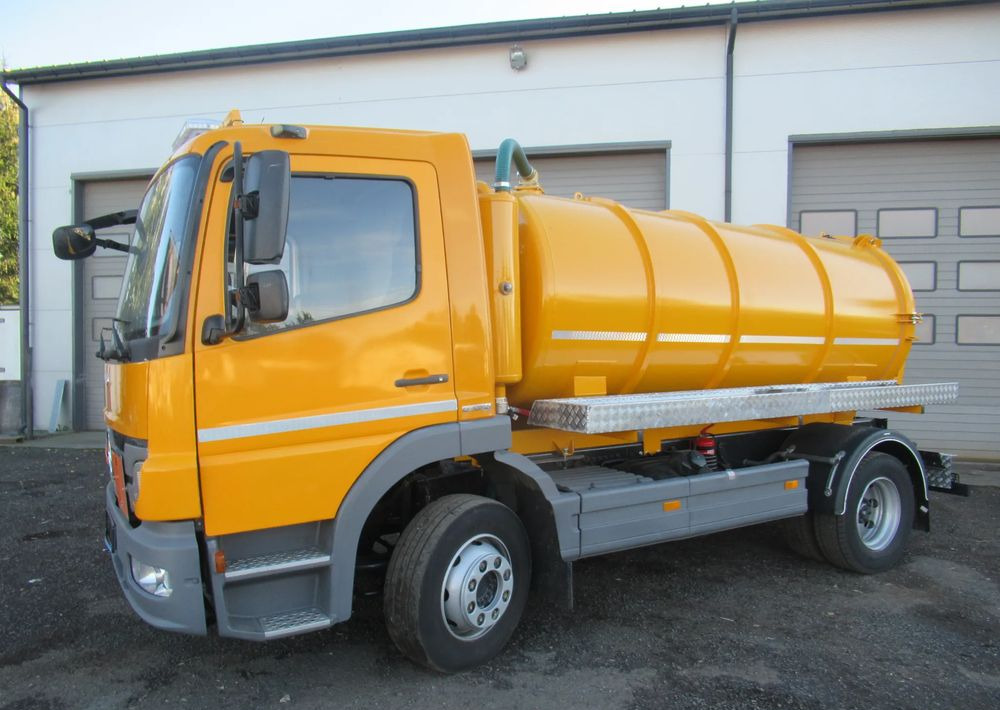 Mercedes-Benz Atego 1224 - Мусоровоз: фото 1 Mercedes-Benz Atego 1224 - Мусоровоз: фото 1