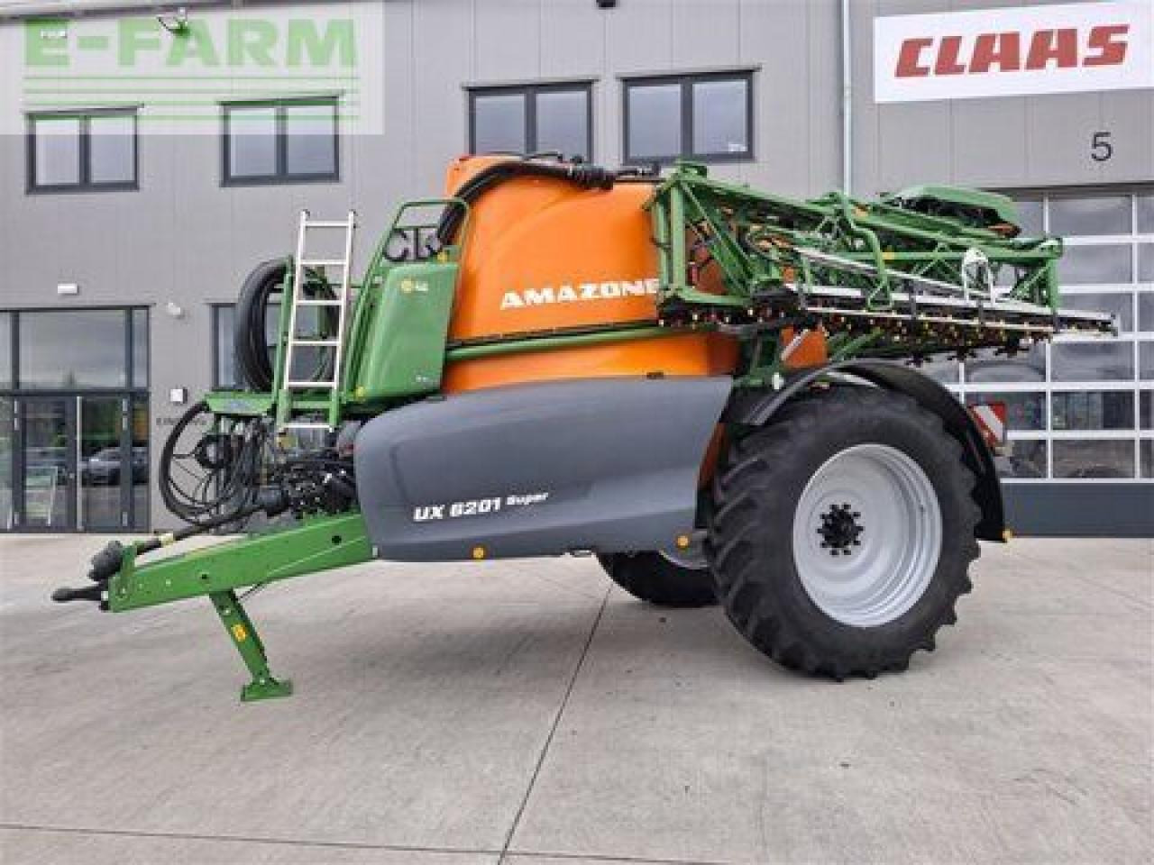 Amazone ux 6201 super - Прицепной опрыскиватель: фото 2 Amazone ux 6201 super - Прицепной опрыскиватель: фото 2
