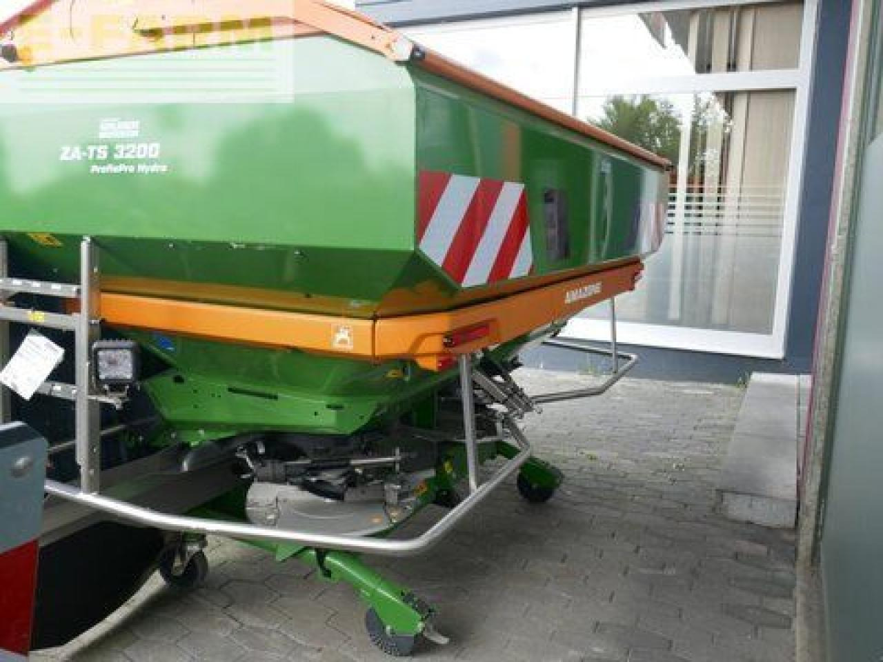 Amazone za-ts profis hydro 3200 - abgelagert top ausstat - Разбрасыватель удобрений: фото 4 Amazone za-ts profis hydro 3200 - abgelagert top ausstat - Разбрасыватель удобрений: фото 4