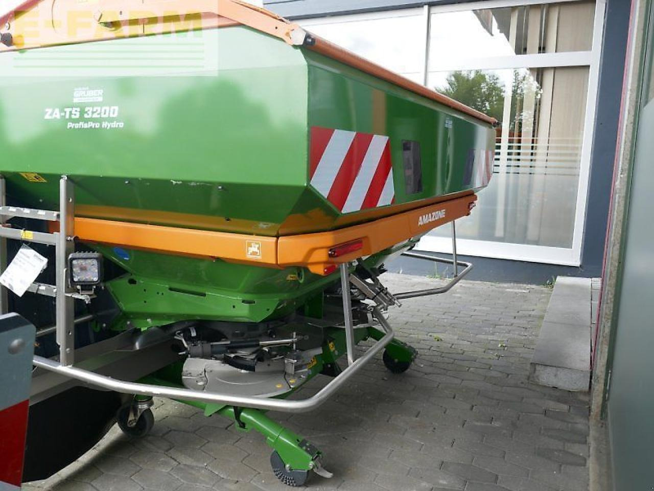 Amazone za-ts profis hydro 3200 - abgelagert top ausstattung! - Разбрасыватель удобрений: фото 4 Amazone za-ts profis hydro 3200 - abgelagert top ausstattung! - Разбрасыватель удобрений: фото 4