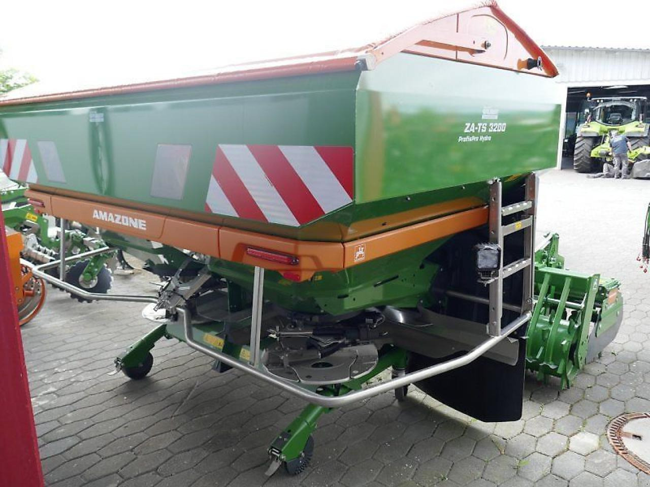Amazone za-ts profis hydro 3200 - abgelagert top ausstattung! - Разбрасыватель удобрений: фото 3 Amazone za-ts profis hydro 3200 - abgelagert top ausstattung! - Разбрасыватель удобрений: фото 3