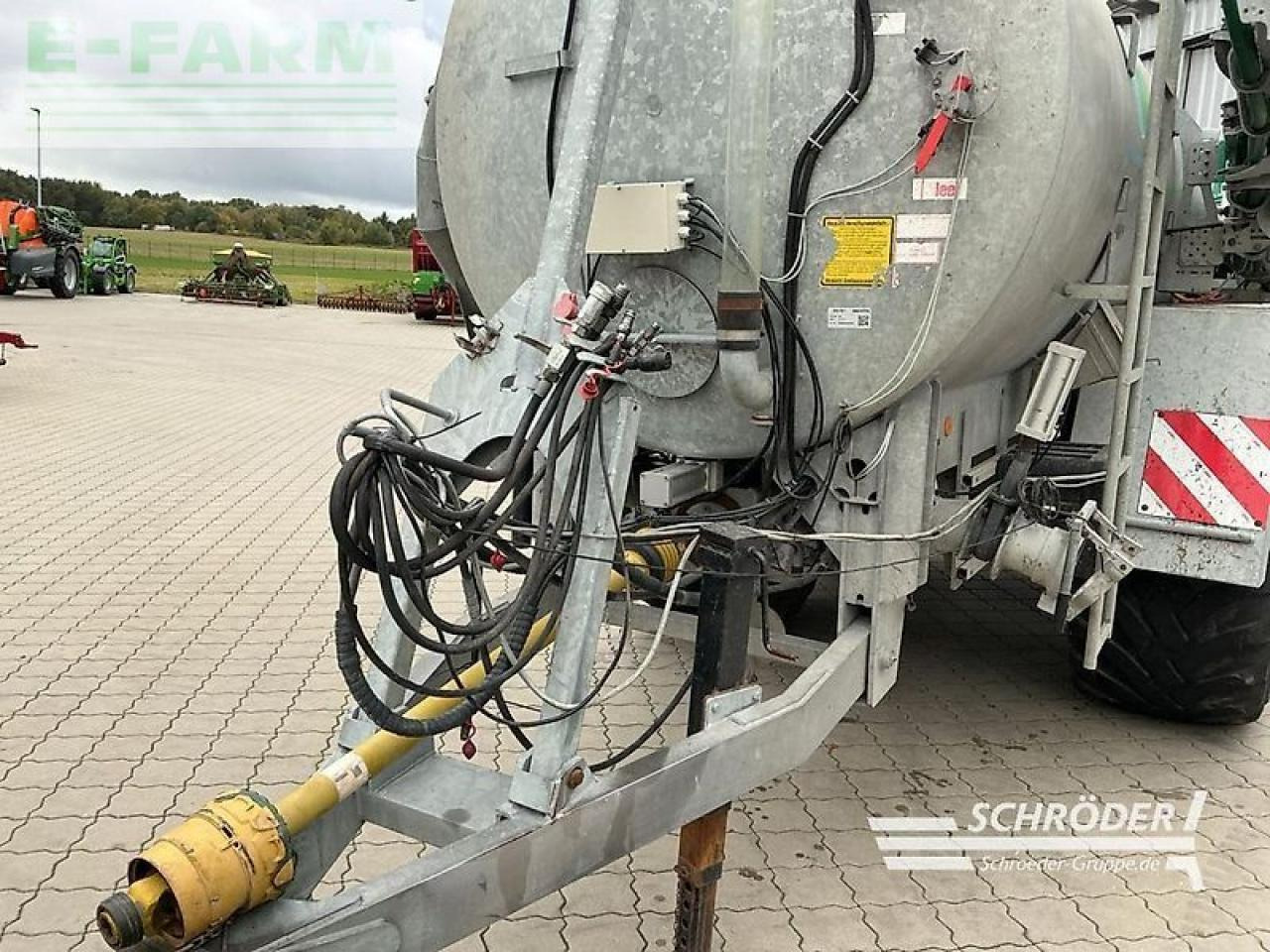 BSA dlp 615 l + bomech farmer 15 - Техника для внесения удобрений: фото 3 BSA dlp 615 l + bomech farmer 15 - Техника для внесения удобрений: фото 3