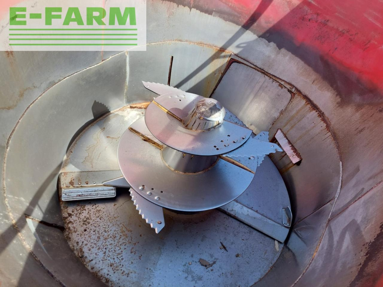 BVL - van Lengerich V MIX 15 - Кормораздатчик: фото 4 BVL - van Lengerich V MIX 15 - Кормораздатчик: фото 4