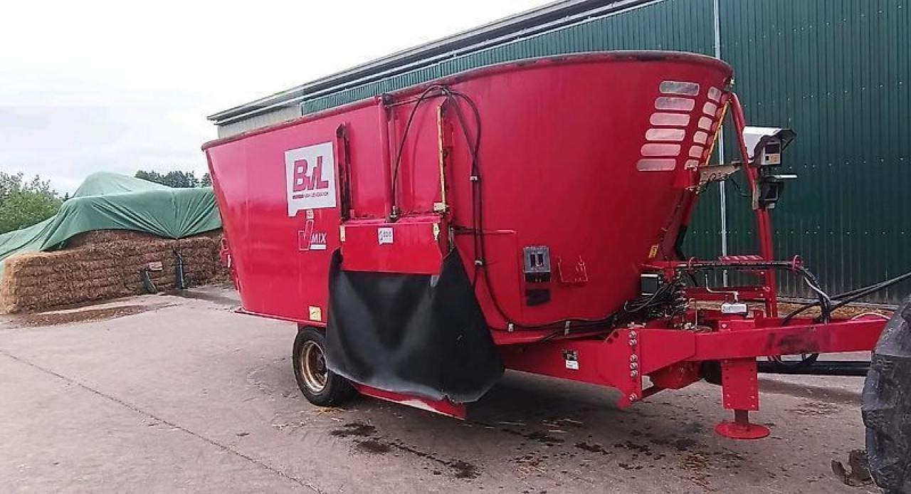 BVL - van Lengerich bvl futtermischwagen v-mix 20-2s - Инвентарь для животноводства: фото 3 BVL - van Lengerich bvl futtermischwagen v-mix 20-2s - Инвентарь для животноводства: фото 3
