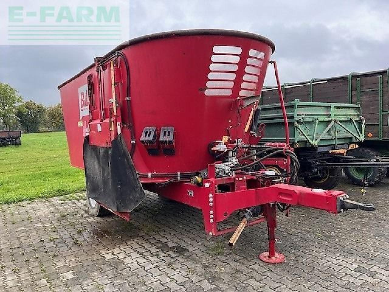 BVL - van Lengerich v-mix plus futtermischwagen - Инвентарь для животноводства: фото 2 BVL - van Lengerich v-mix plus futtermischwagen - Инвентарь для животноводства: фото 2