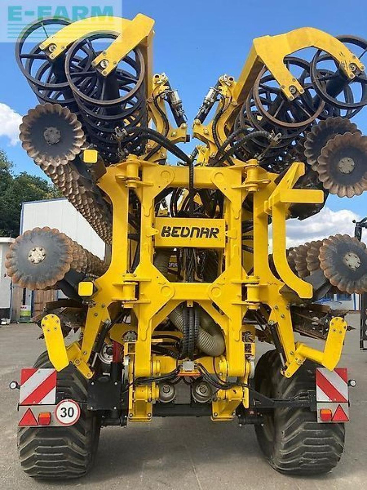 Bednar xe 12400 profi +alfa 800 - Дисковая борона: фото 5 Bednar xe 12400 profi +alfa 800 - Дисковая борона: фото 5