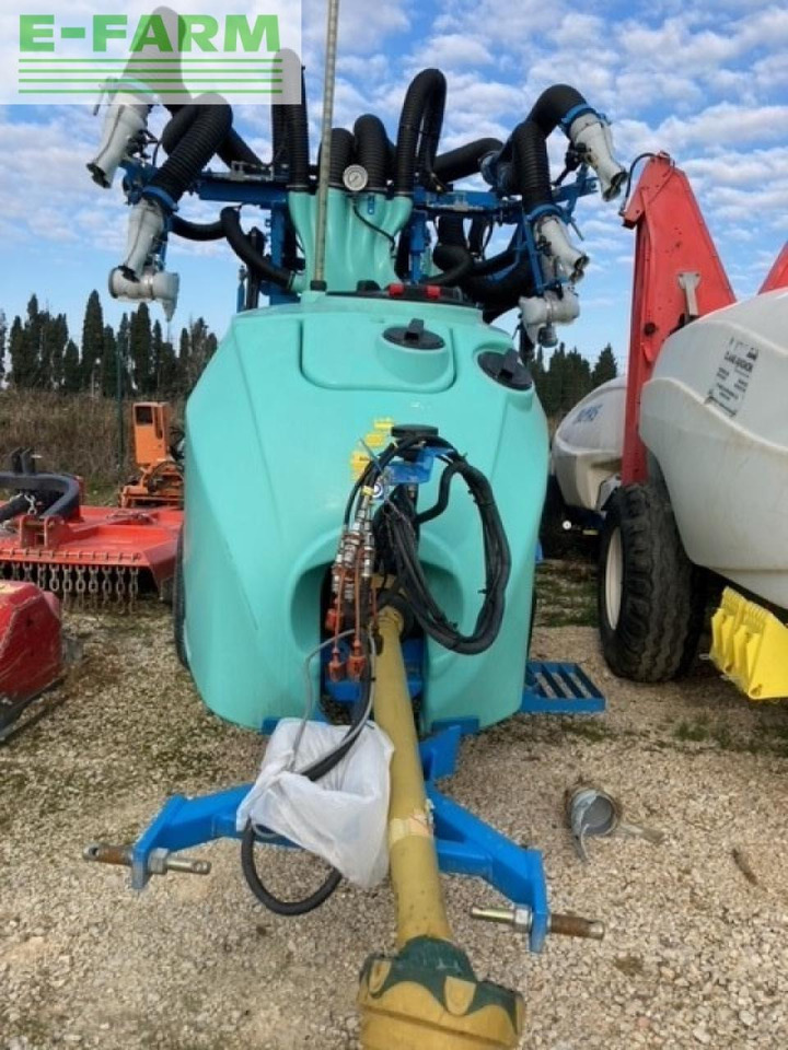 Berthoud win air - Прицепной опрыскиватель: фото 1 Berthoud win air - Прицепной опрыскиватель: фото 1