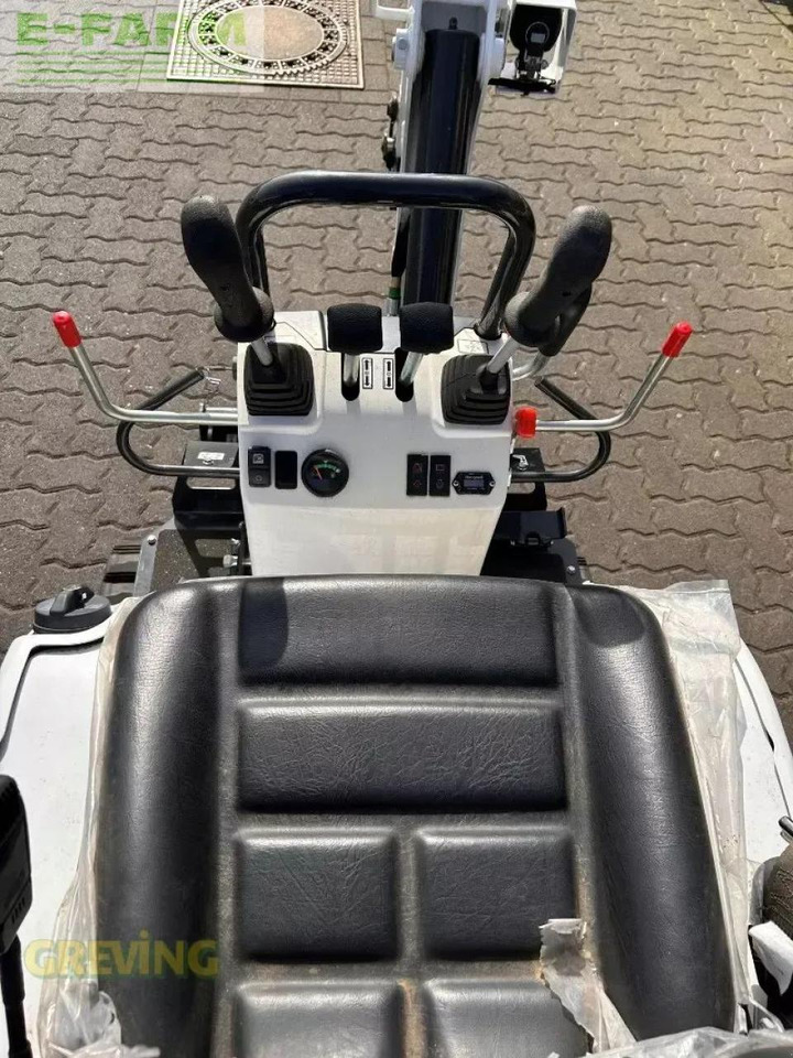 Bobcat e08 aktion - Мини-экскаватор: фото 3 Bobcat e08 aktion - Мини-экскаватор: фото 3