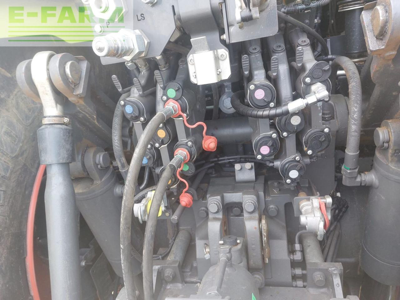 CLAAS Axion 960 - Трактор: фото 5 CLAAS Axion 960 - Трактор: фото 5