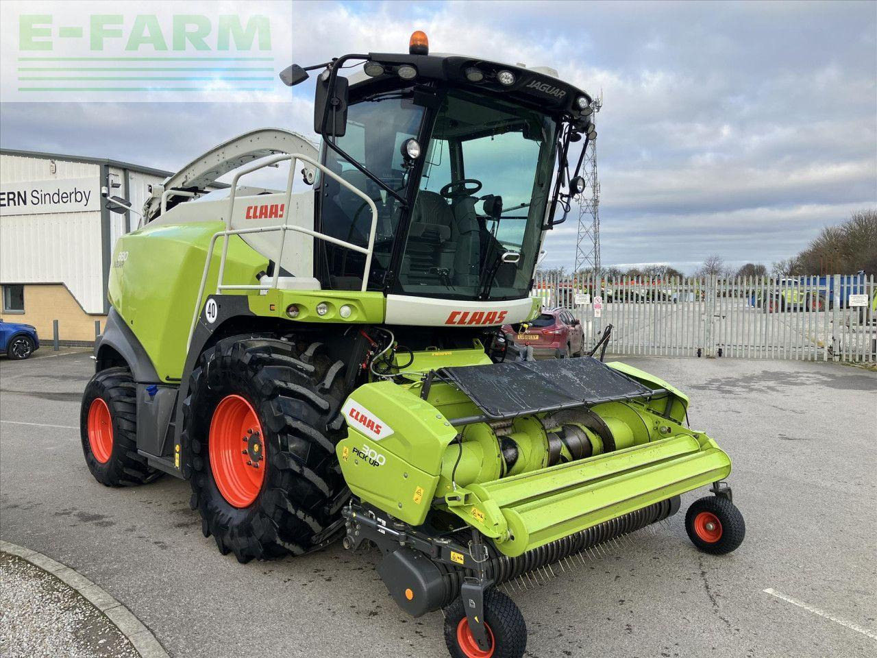CLAAS JAGUAR 880 4WD - Кормоуборочный комбайн: фото 2 CLAAS JAGUAR 880 4WD - Кормоуборочный комбайн: фото 2