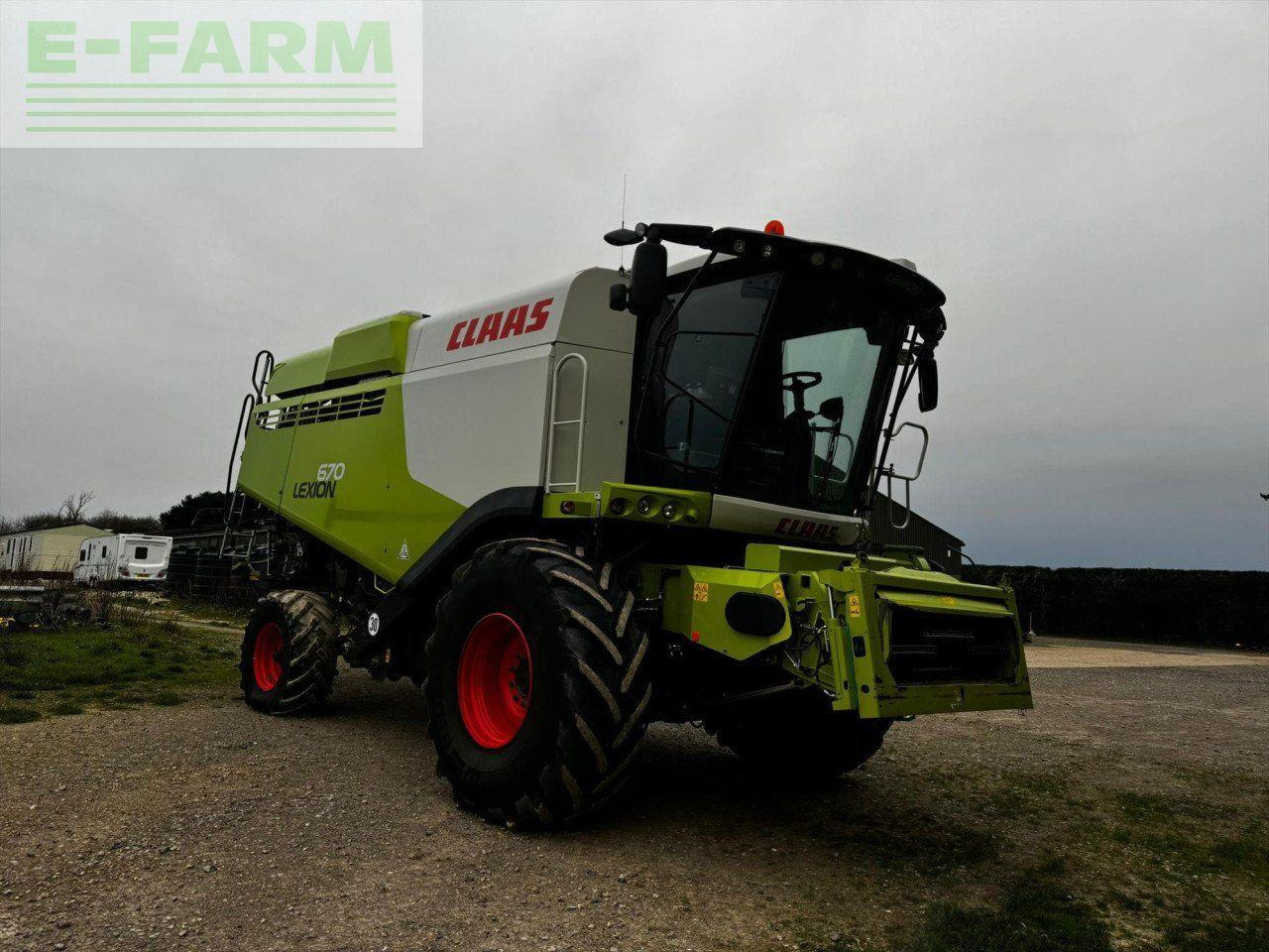 CLAAS LEXION 670 M - Зерноуборочный комбайн: фото 1 CLAAS LEXION 670 M - Зерноуборочный комбайн: фото 1