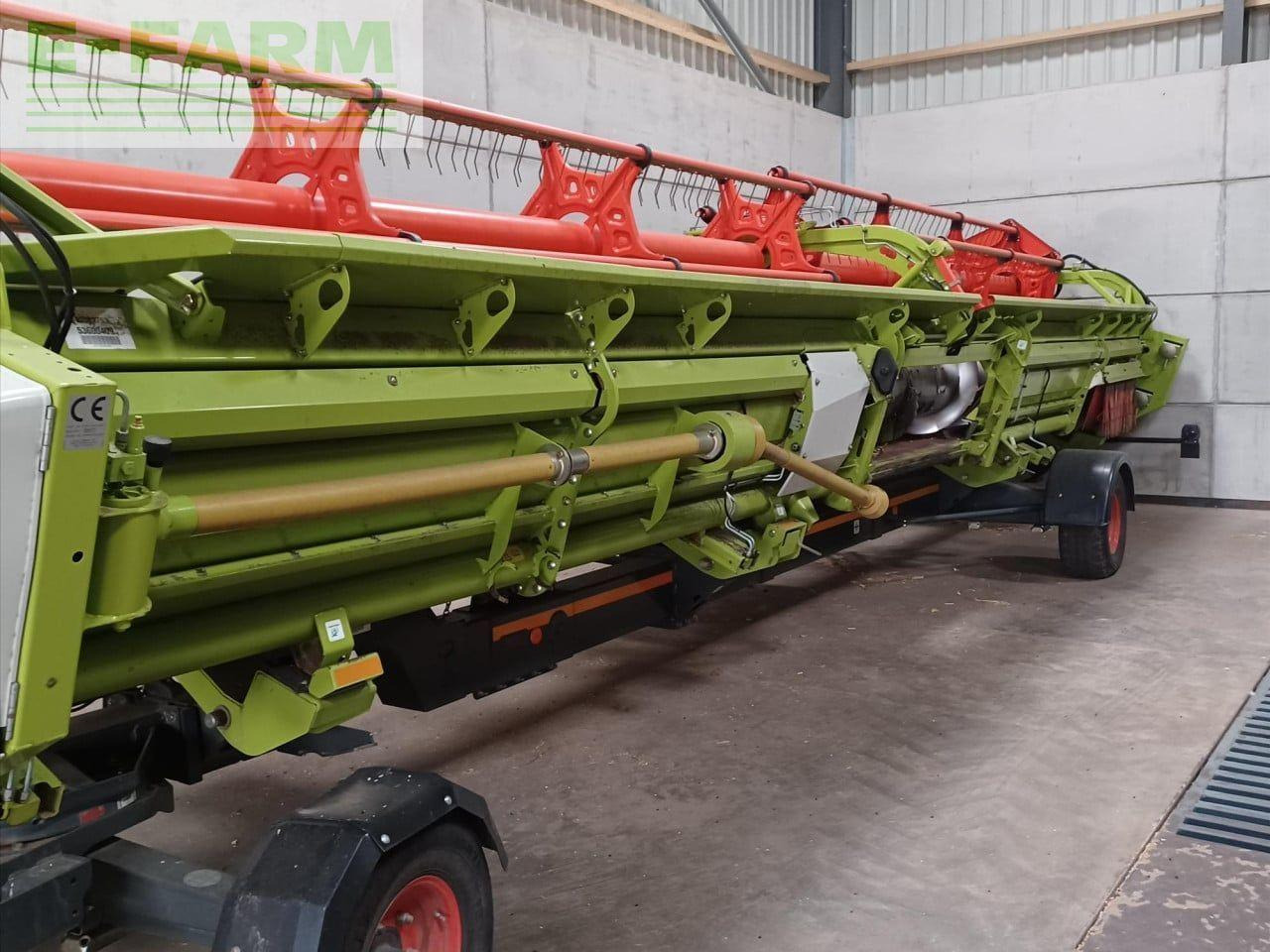 CLAAS LEXION 770 TT - Зерноуборочный комбайн: фото 4 CLAAS LEXION 770 TT - Зерноуборочный комбайн: фото 4