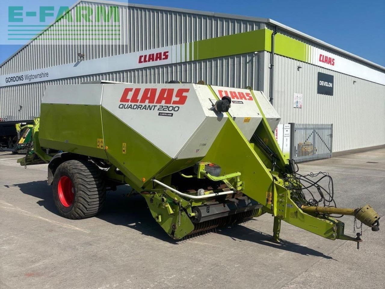 CLAAS USED QUADRANT 2200 - Пресс-подборщик тюковый: фото 1 CLAAS USED QUADRANT 2200 - Пресс-подборщик тюковый: фото 1