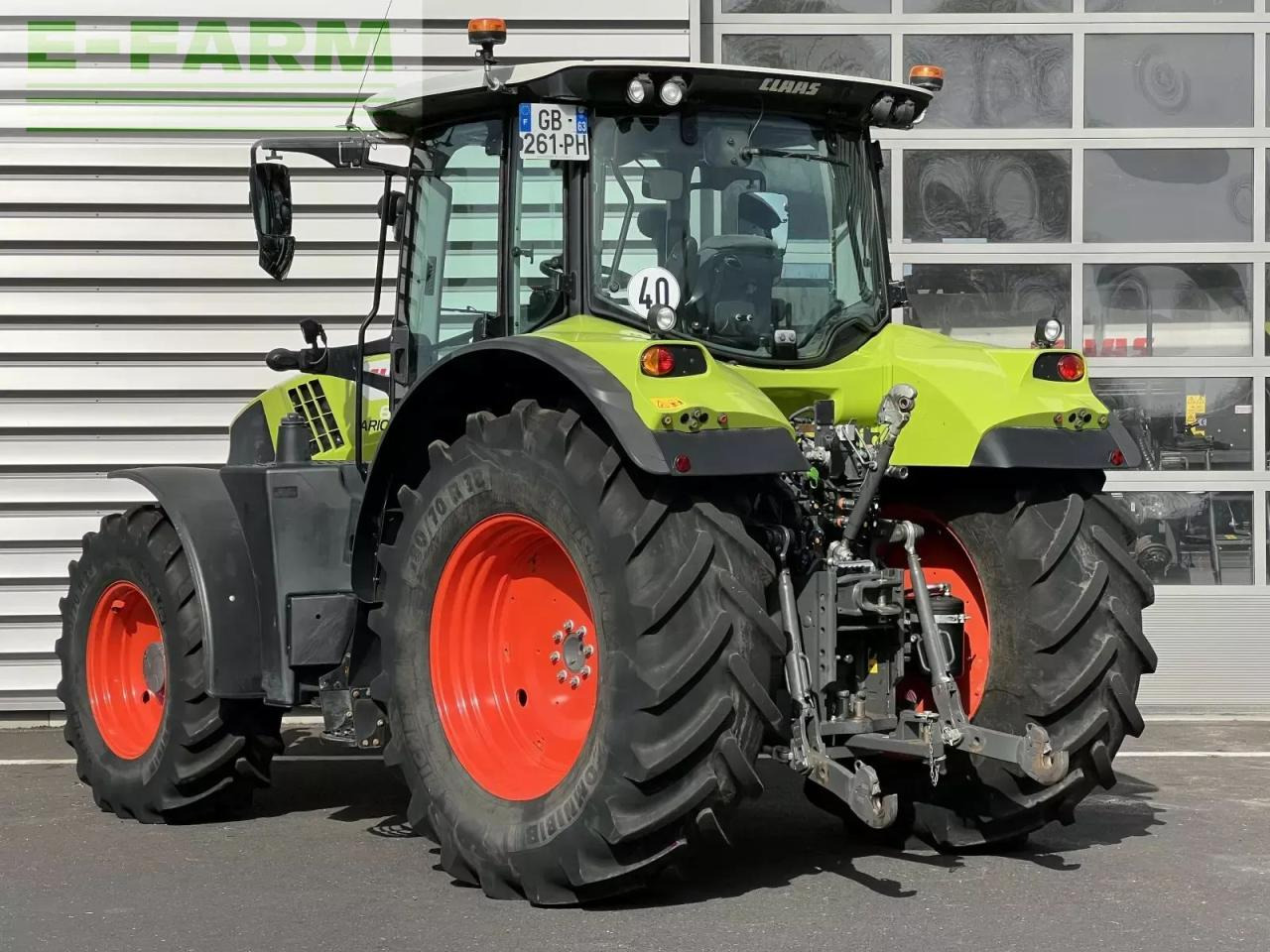 CLAAS arion 610 - stage v concept - Трактор: фото 5 CLAAS arion 610 - stage v concept - Трактор: фото 5