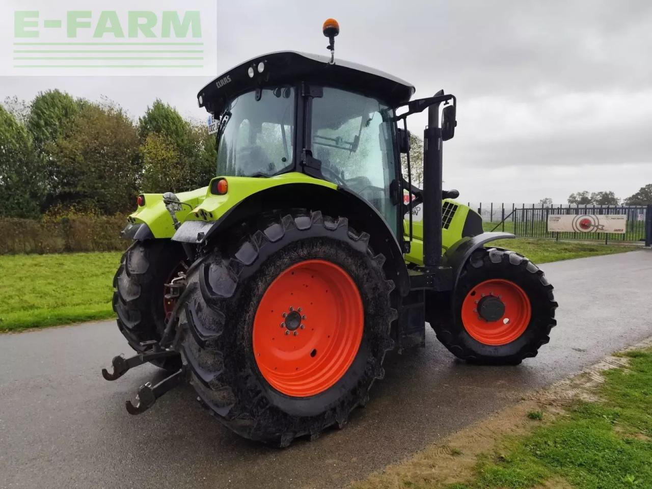 CLAAS arion 620 - Трактор: фото 3 CLAAS arion 620 - Трактор: фото 3