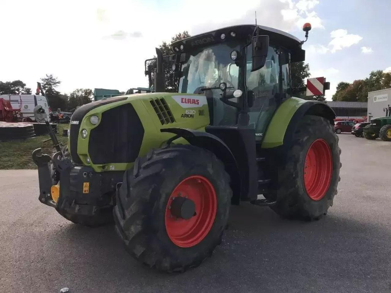CLAAS arion 630 cebis cmatic CMATIC CEBIS - Трактор: фото 2 CLAAS arion 630 cebis cmatic CMATIC CEBIS - Трактор: фото 2