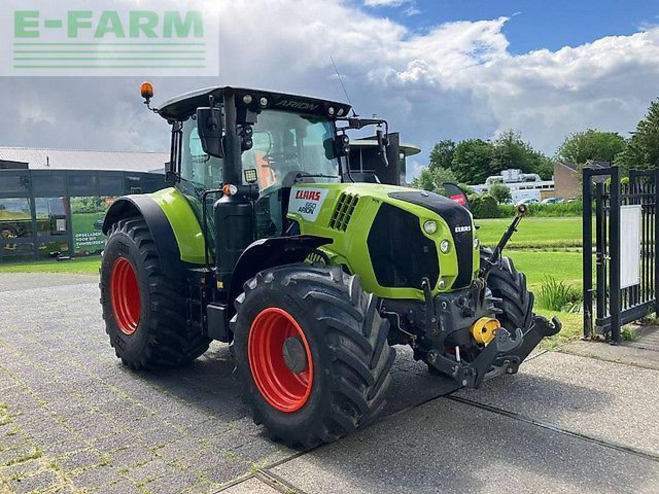 CLAAS arion 650 cis+ hexashift HEXASHIFT CIS+ - Трактор: фото 1 CLAAS arion 650 cis+ hexashift HEXASHIFT CIS+ - Трактор: фото 1