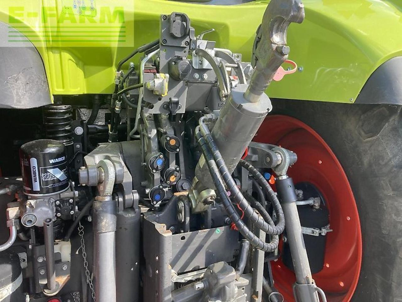 Трактор CLAAS arion 660 cmatic: фото 10