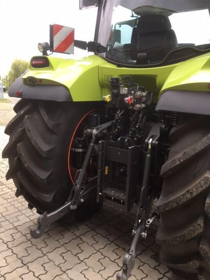 CLAAS arion 660 cmatic cebis CMATIC CEBIS - Трактор: фото 4 CLAAS arion 660 cmatic cebis CMATIC CEBIS - Трактор: фото 4