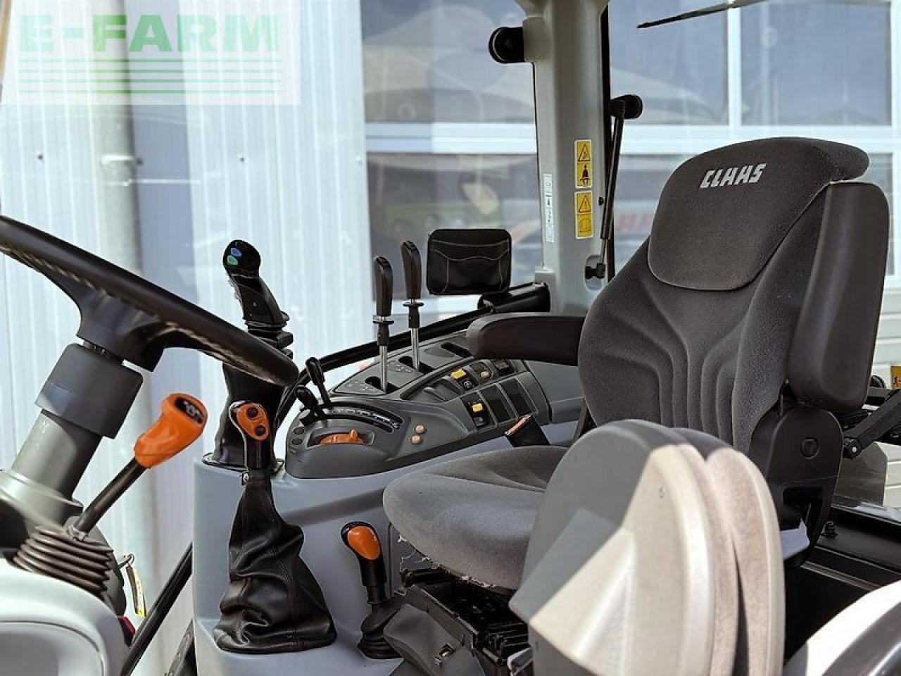 CLAAS atos 220 c + fl 60e sauter fhz - Трактор: фото 4 CLAAS atos 220 c + fl 60e sauter fhz - Трактор: фото 4