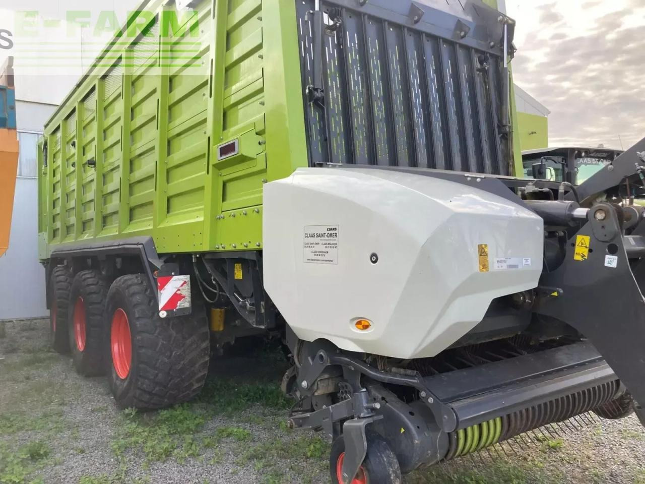 CLAAS autochargeuse cargos 9600 - Самозагружающийся прицеп: фото 4 CLAAS autochargeuse cargos 9600 - Самозагружающийся прицеп: фото 4