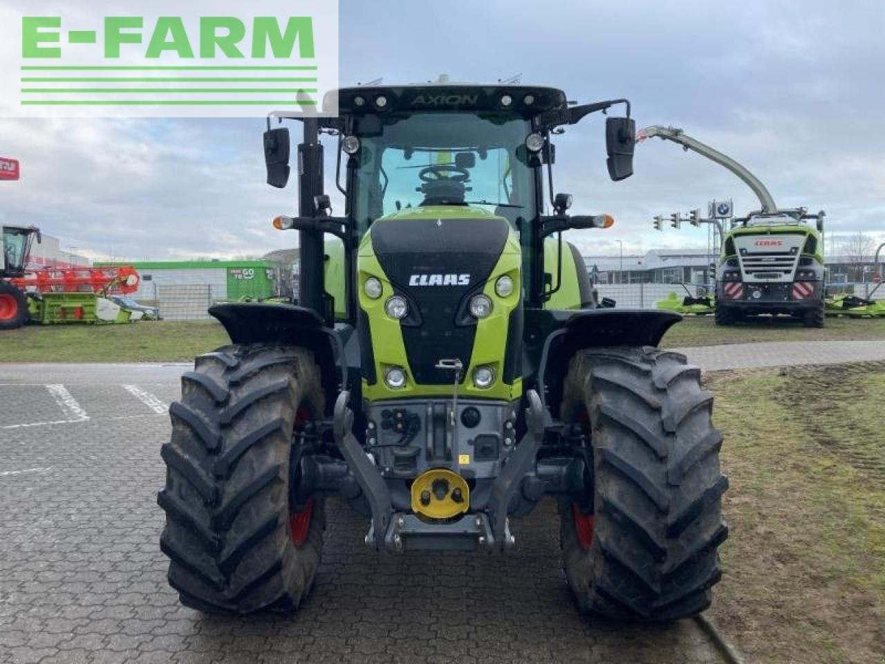 CLAAS axion 800 cis+ - Трактор: фото 2 CLAAS axion 800 cis+ - Трактор: фото 2