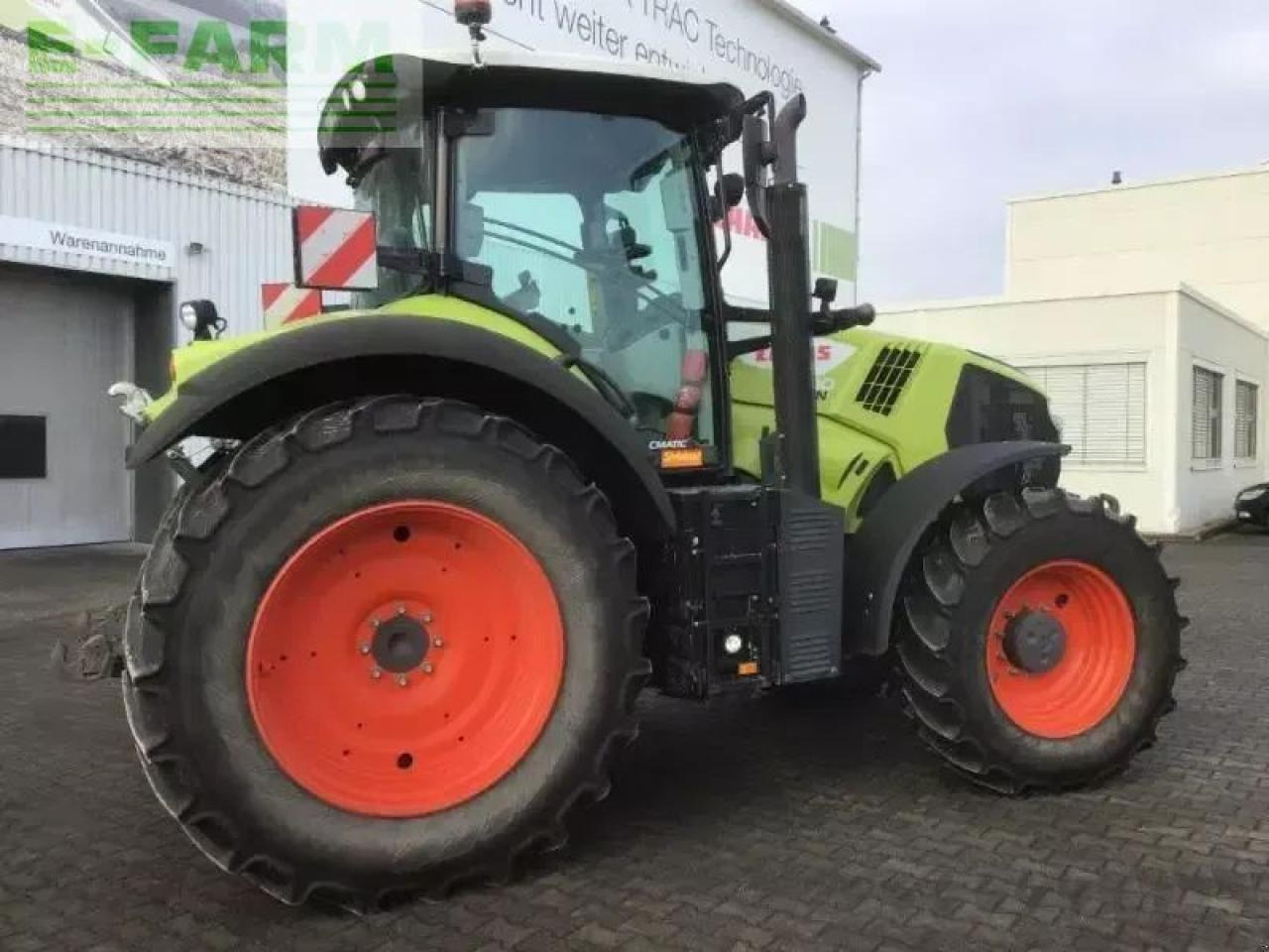CLAAS axion 810 - Трактор: фото 2 CLAAS axion 810 - Трактор: фото 2