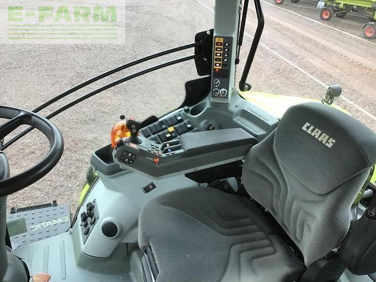 Трактор CLAAS axion 810: фото 8
