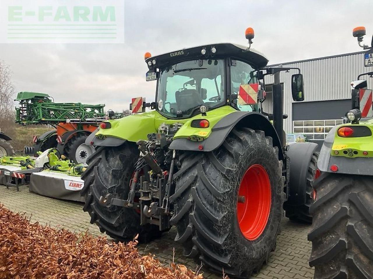 CLAAS axion 810 cis+ cm - Трактор: фото 5 CLAAS axion 810 cis+ cm - Трактор: фото 5