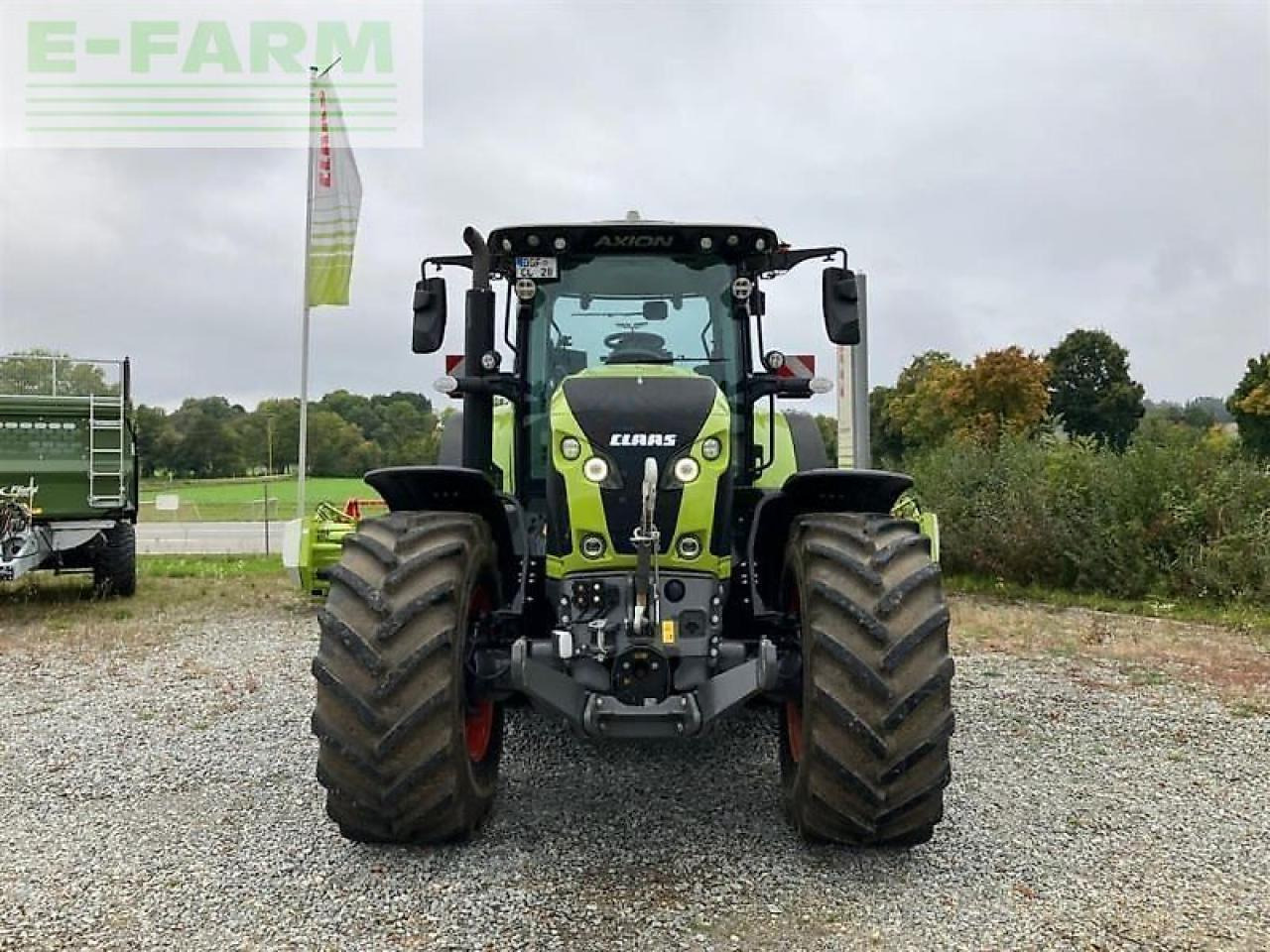 CLAAS axion 830 cmatic cebis CMATIC CEBIS - Трактор: фото 2 CLAAS axion 830 cmatic cebis CMATIC CEBIS - Трактор: фото 2