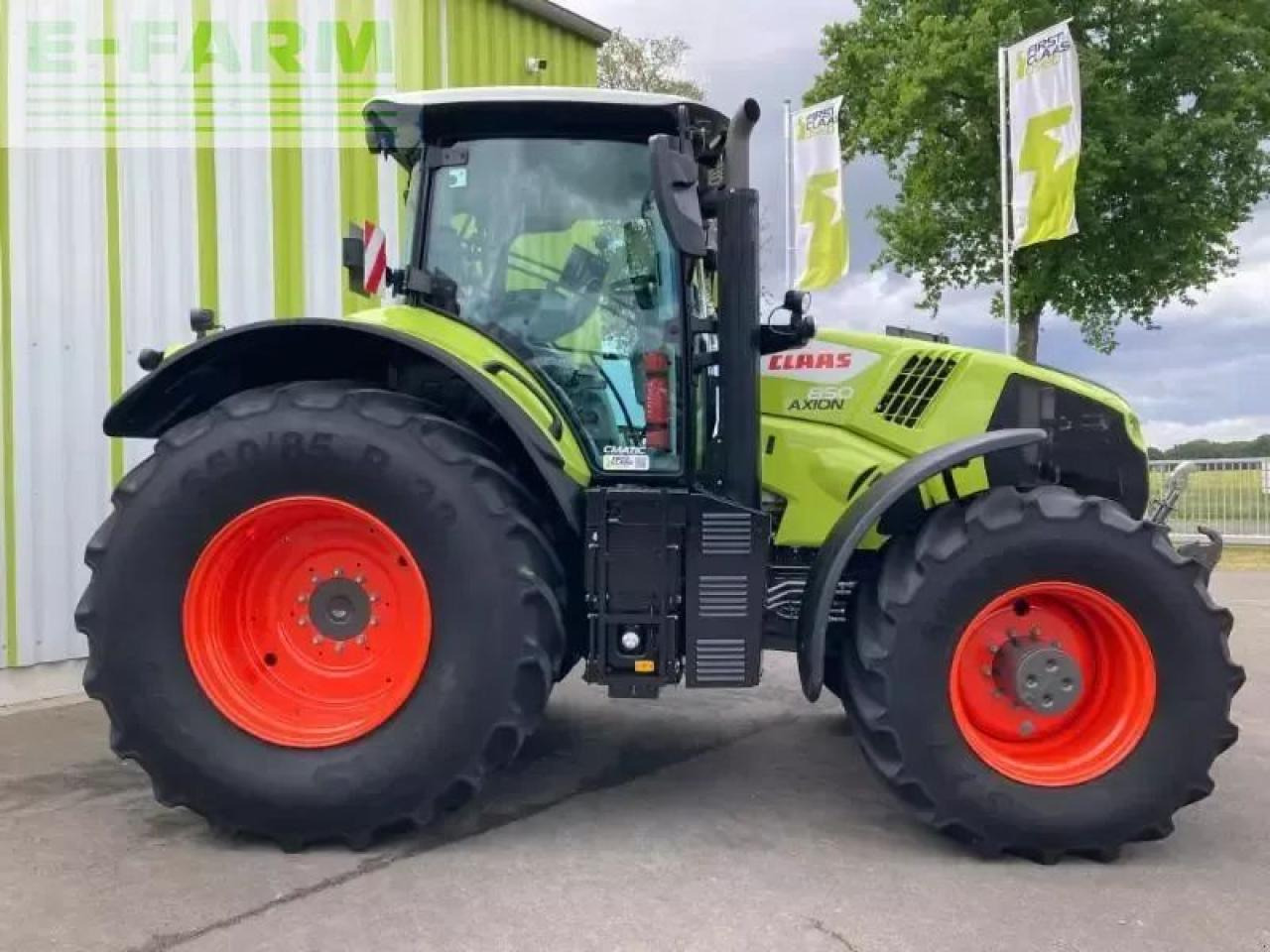 CLAAS axion 850 cmatic cebis CMATIC CEBIS - Трактор: фото 4 CLAAS axion 850 cmatic cebis CMATIC CEBIS - Трактор: фото 4